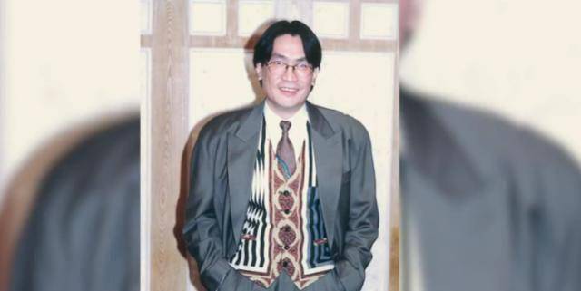他第一任妻子是台湾女星戴良纯,两人看起来还是很般配的.