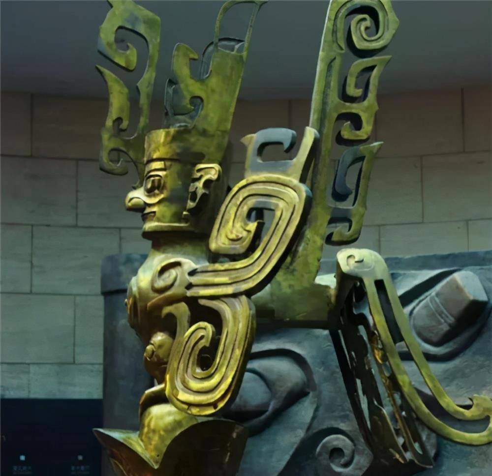 原创三星堆出土多件怪异文物有的仿佛不是华夏产物专家也难以解释