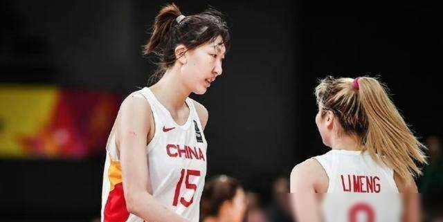 女篮冲击奥运会四强:王牌人选引人关注_李月_团队_个人