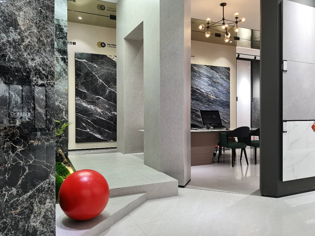 陶瓷一线品牌强辉精工瓷砖淮南旗舰店中性格调以艺术装点设计