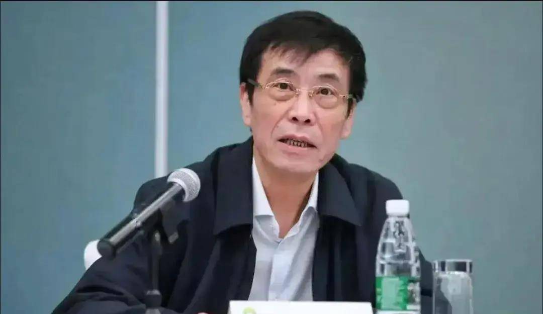 我们足协原领导陈戌源受贿案一审公开审理