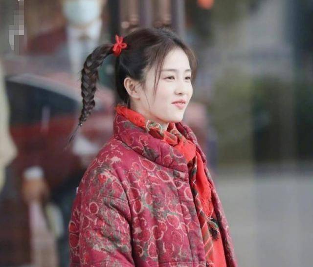 《黄河篇》故地重游,造型异常接地气,三大美女都有村姑人设_节目_杨颖