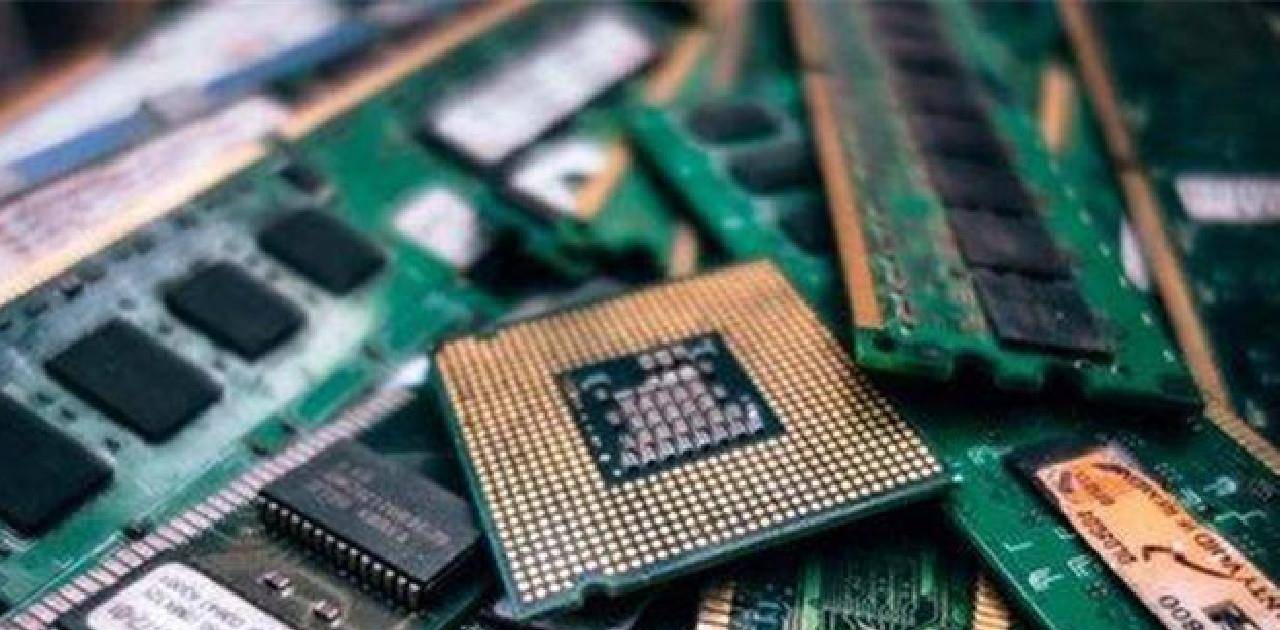 芯片女奇才黄芊芊17岁上北大28岁成博导30岁获全球大奖