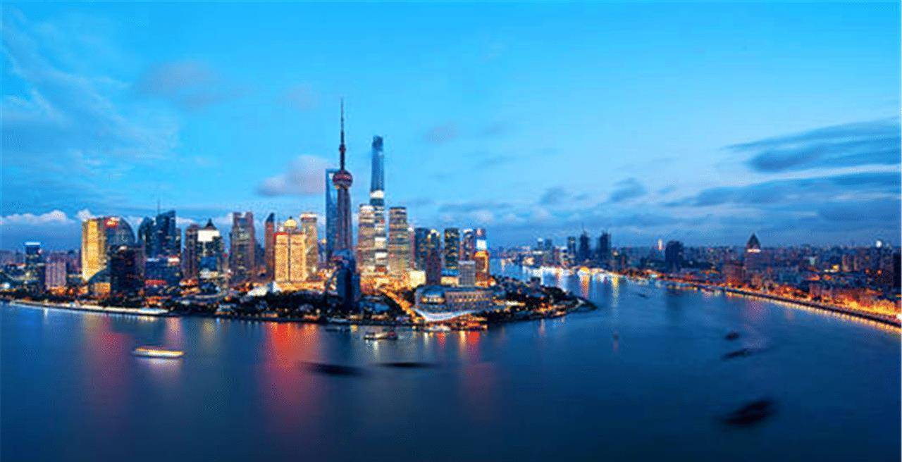 已突破21万平方公里,城市群体量高达23万亿,占全国经济体量的20%左右