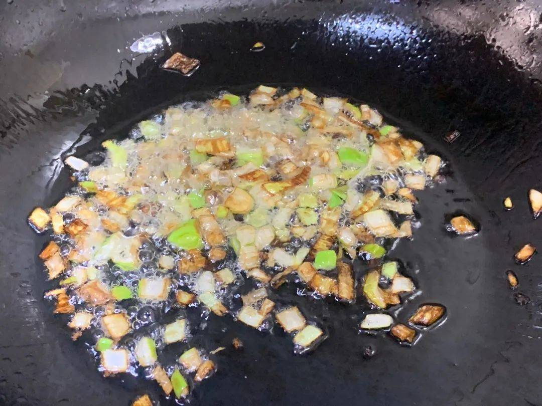 这野菜要抓紧吃遇上我必买浑身都是宝可惜现在都被当杂草