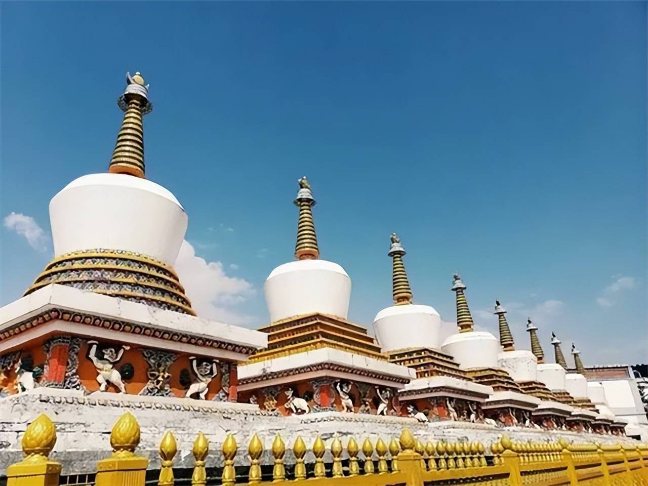 甘肃青海旅游8天7晚自由行攻略甘肃青海去八天自由行费用