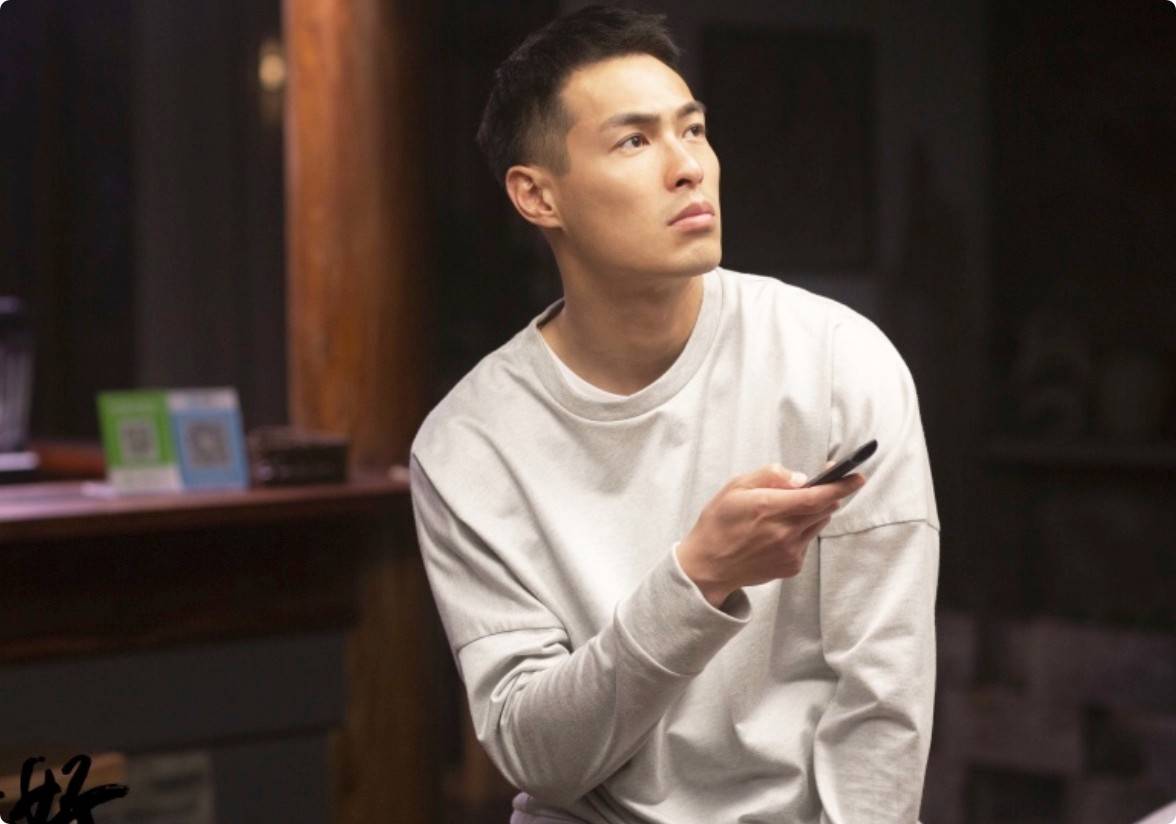 原创被脸型拖累的胡一天明明现代装玉树临风一换上古装就原形毕露