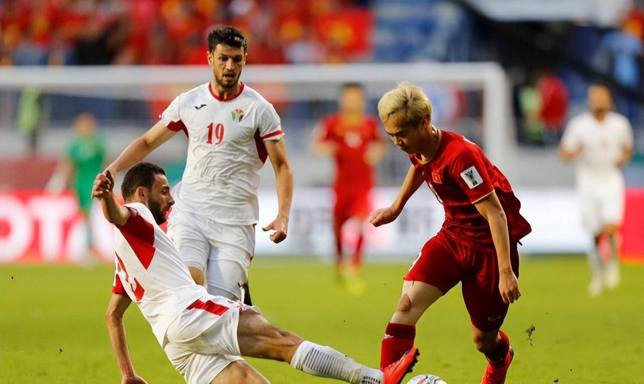 你有没有发现东南亚的足球格局正在发生巨大的变化从三连杀事件来看