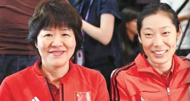 原创郎平女儿白浪3岁父母离异父亲60岁再婚还给她生了个弟弟