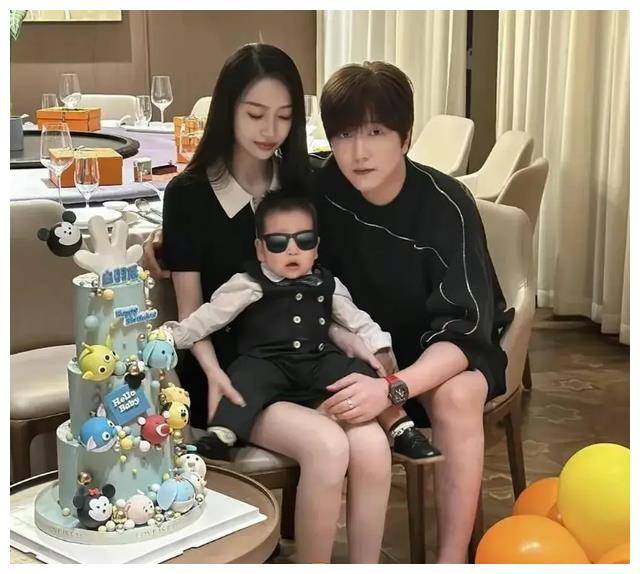 谢霆锋给网红做饭,还被吐槽不好吃,尴尬为自己找台阶_白冰_成功_生活