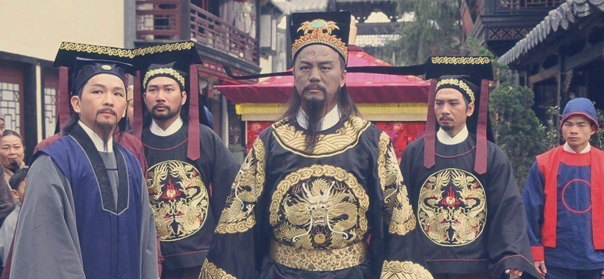 亚视版《包青天》全剧25个单元,总共160集,在内地播出时改成了《新