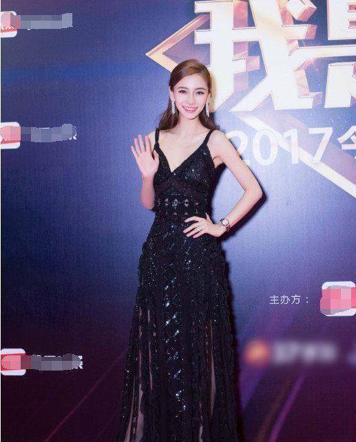 确实如此,当angelababy生下小海绵后,许多网友开始催促她要二胎.