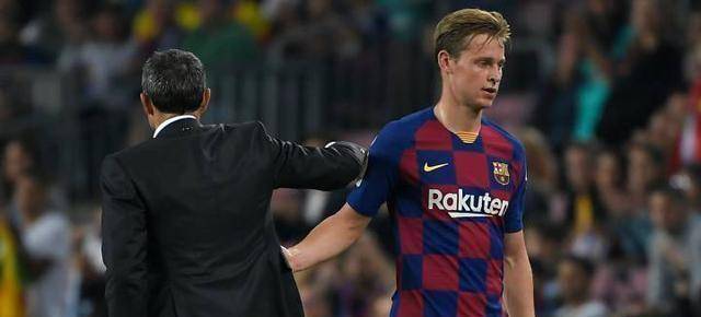 2亿_德容_巴尔韦德_中场