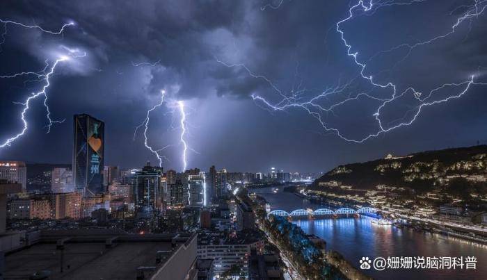 地球病了狂风地震海啸不怪日本人类的生存期还有多久
