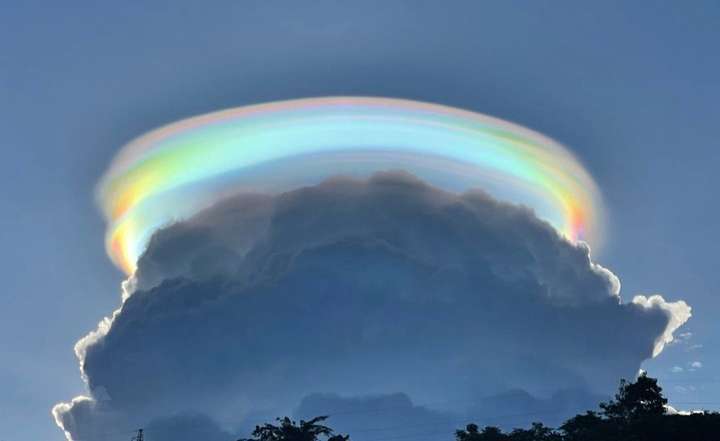 地震前兆天空图片图片