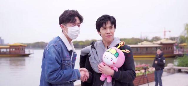 up主老番茄主持青年大学习主讲视频登上热搜网友这就去学习