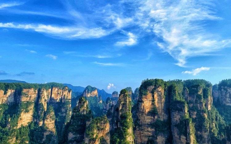 详细安排到湖南张家界凤凰古城芙蓉镇旅游五天行程路线张家界五日游