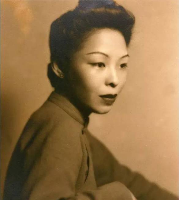 她是好继母却不是好妻子因为爱上年轻舞蹈家她就离婚了