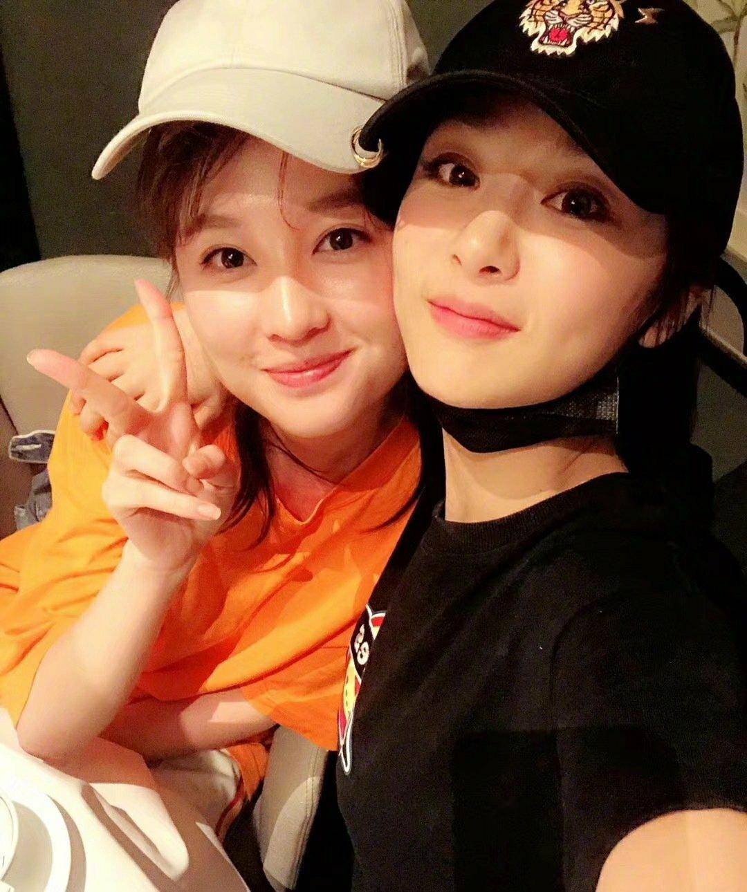 原创杨紫不隐藏大方告白我才是最爱你的人对方回复我会爱你到海枯石烂