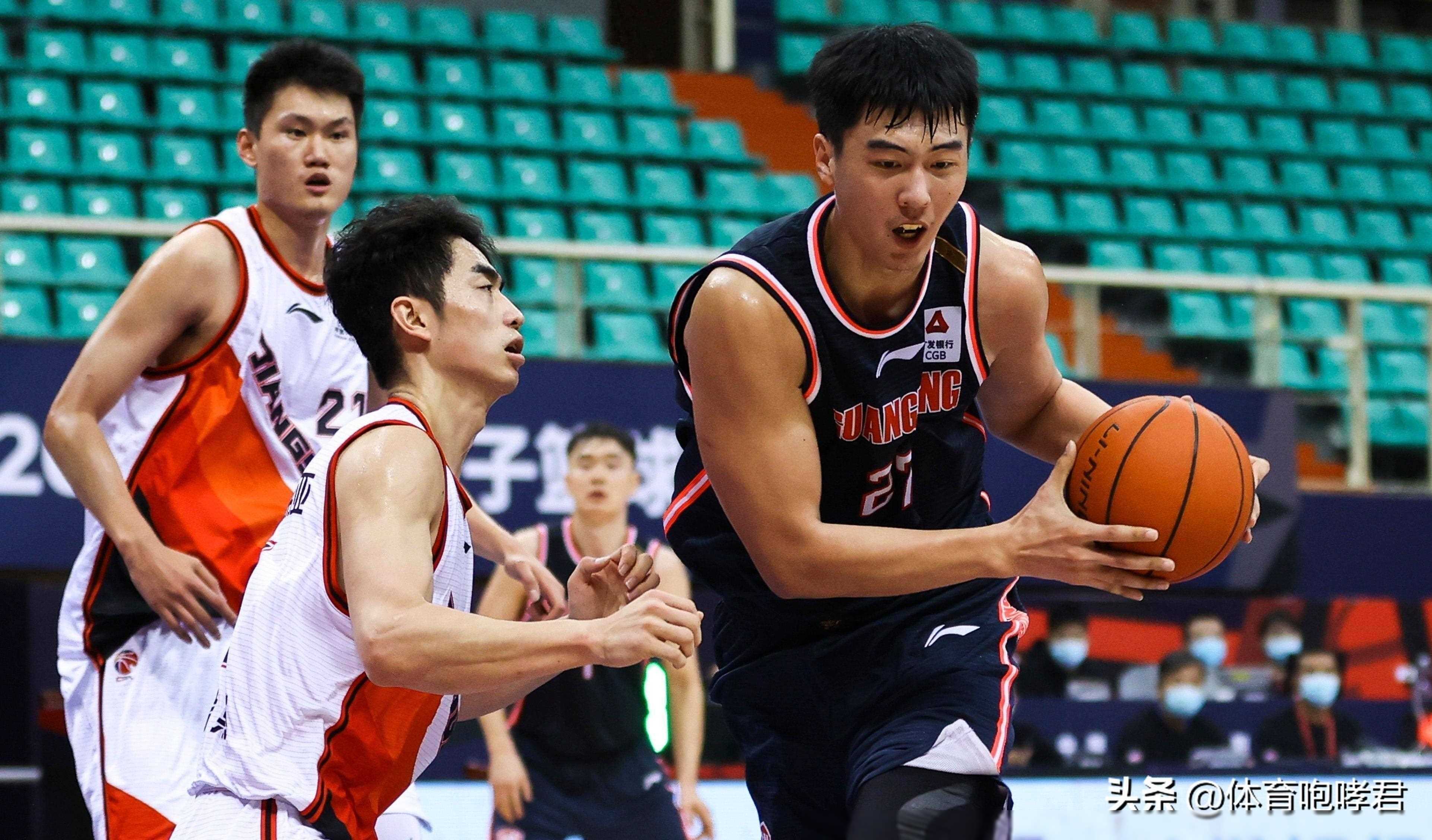 广东德比新星助力,广东男篮目标明确,郭士强表态回应