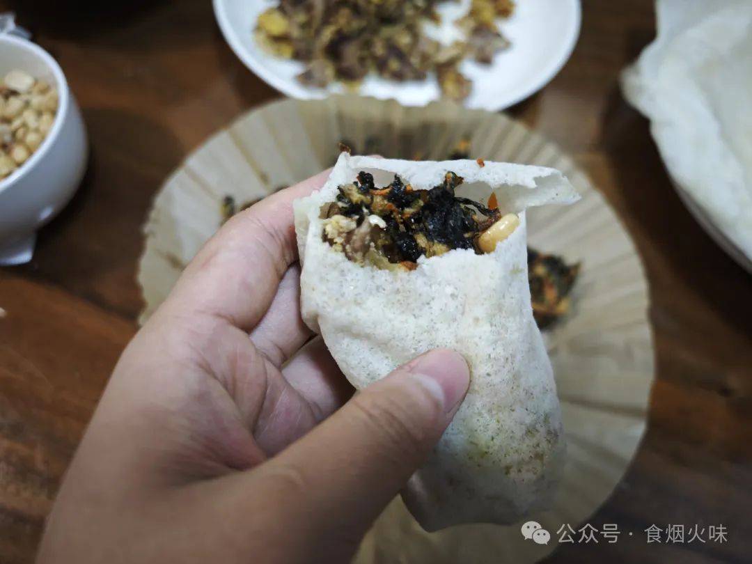 一家三口晚餐煮了5个菜成本不到20块网友这菜接地气