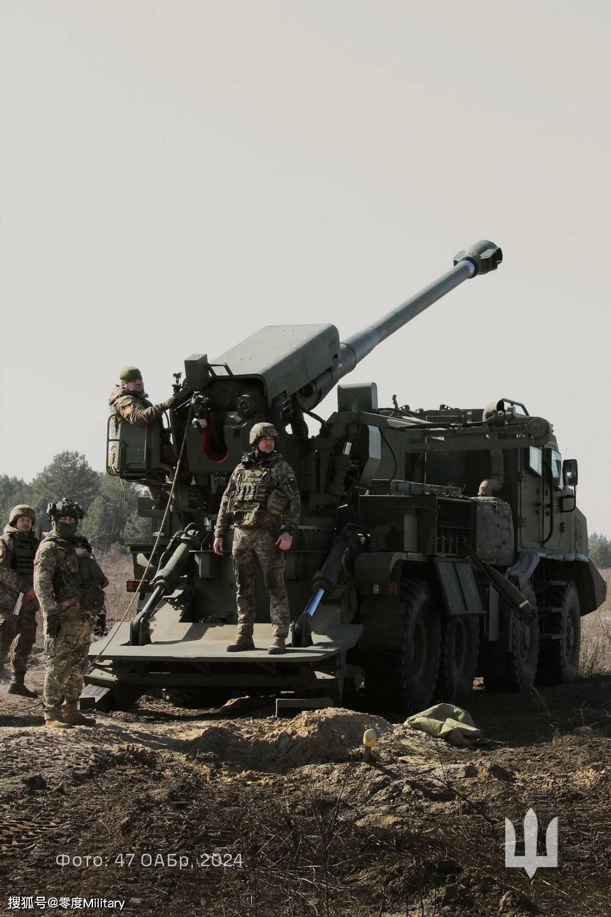再次增加国产2s22博达纳自行榴弹炮的产量