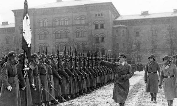 纳粹恶魔警卫旗队师,深受希特勒的宠爱,他们到底有多凶残?