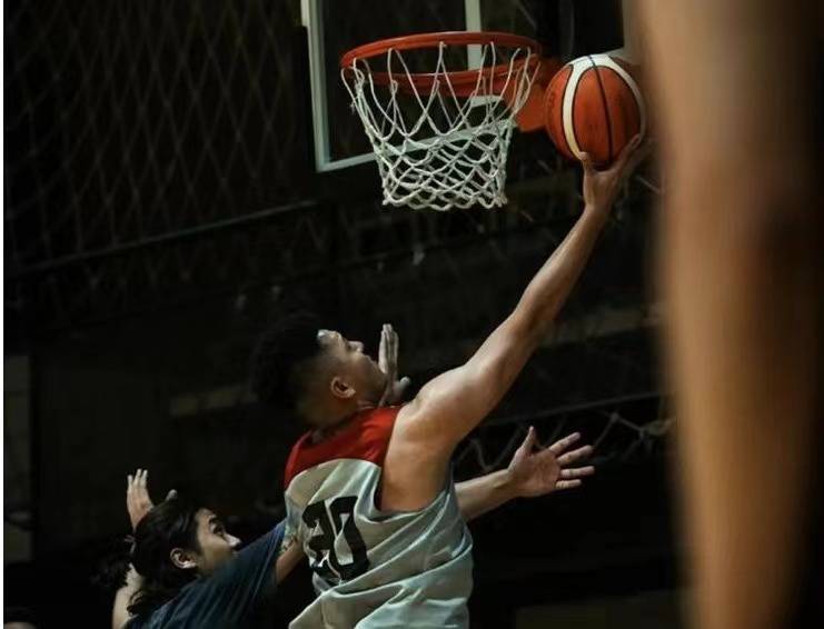 也希望活着的篮球人,在保持好身体健康的同时,继续为中国篮球的发展