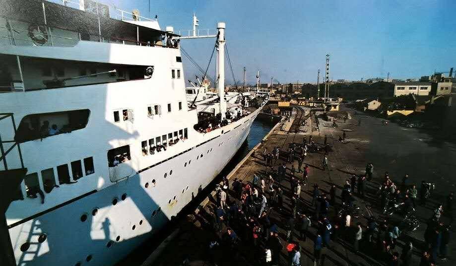 曾经青岛到上海的客轮,承载着一个时代难忘的记忆_轮船_码头_船票