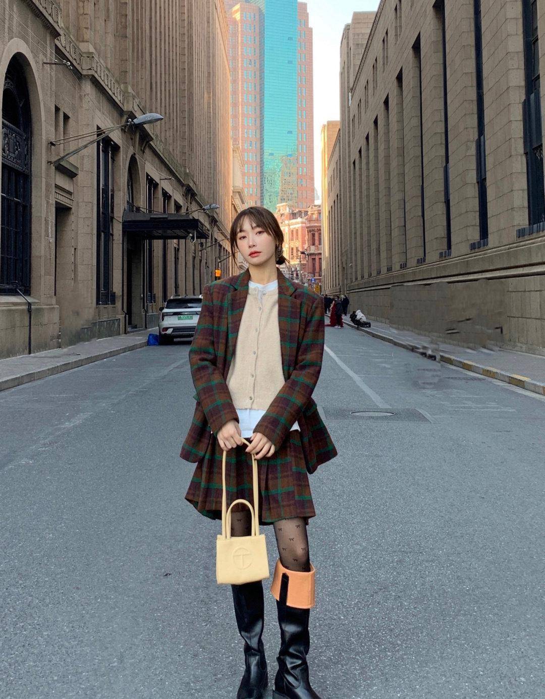 春季韩系穿搭技巧来啦要做一个魅力女神就得穿出高级搭配感