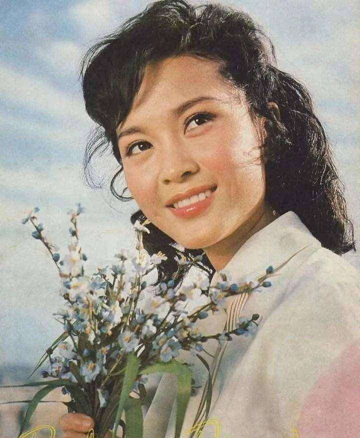 屠洪刚之子屠芮葆:奶奶给了我全部的爱,父亲的偏心让我心寒_黛西_方舒