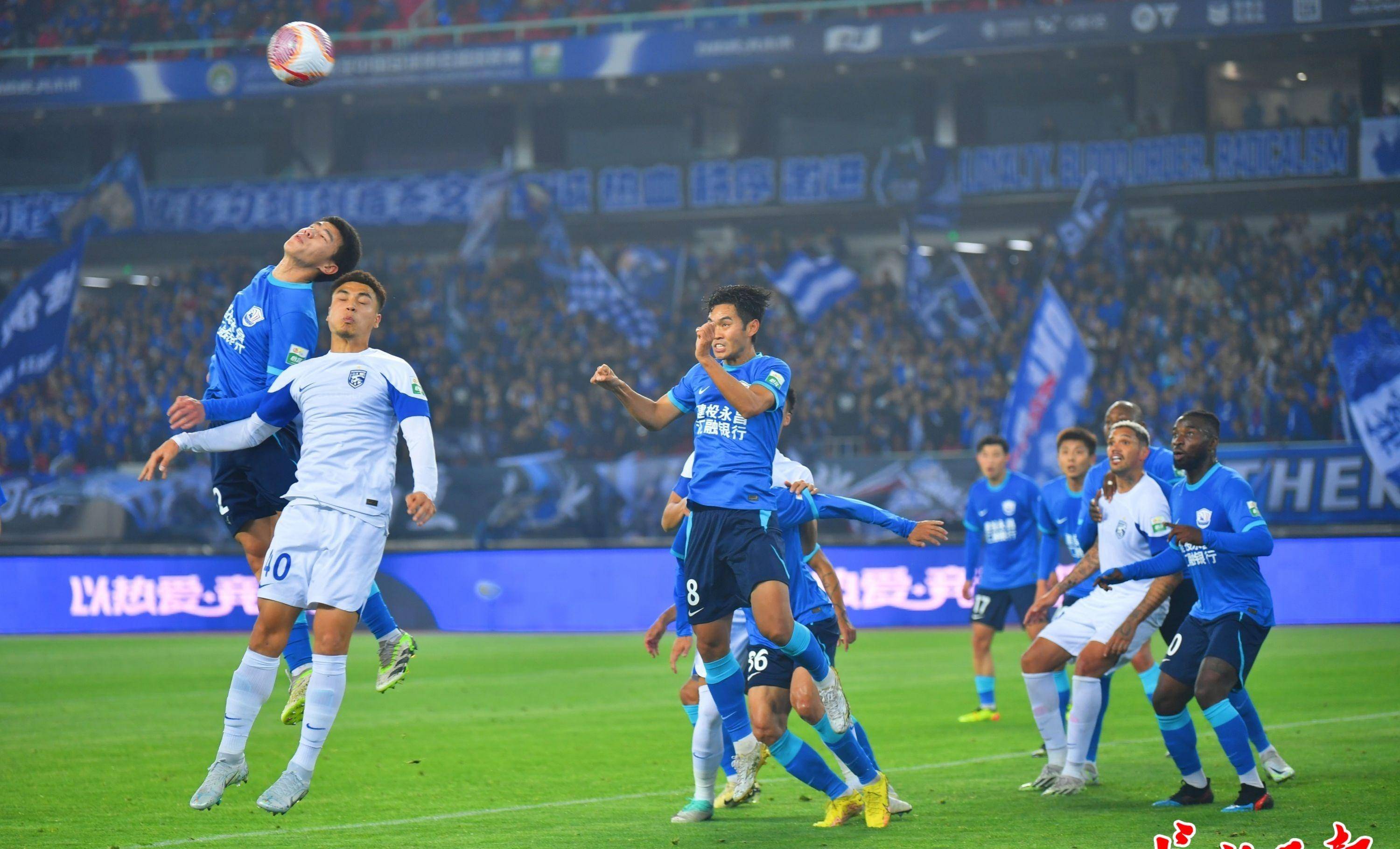 原创刘殿座染红姜志鹏破门武汉三镇23不敌沧州雄狮