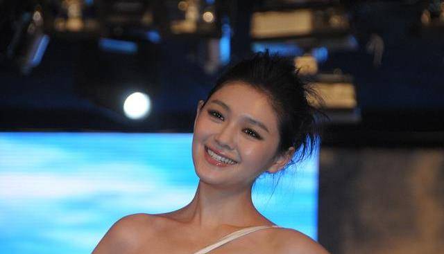 原创徐熙媛服用西诺替尼违法吗蓝捷录下了视频警方显然对扑面而来的s