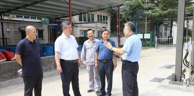 蹲监26年获赔460万,他花百万娶小22岁娇妻后,又闪离:她太图钱_刘忠_郑