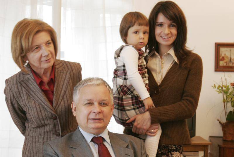 原创普京曾5次当众下跪跪的都是谁背后的原因让人钦佩不已