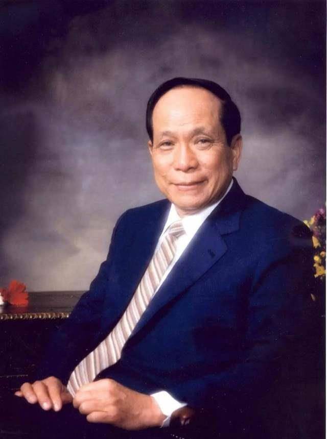 靠收破烂竟造出让澳门汗颜的超级赌场_林梧桐_政府_赌客