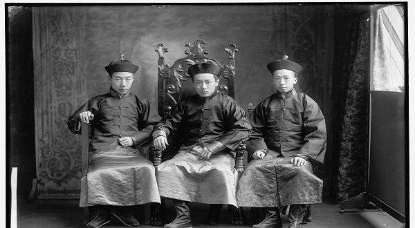 原创清末败家王爷打赢官司获赔13亿法币几年败完靠拉黄包车为生