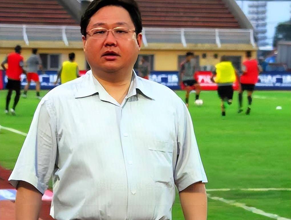 亿万富豪徐明病死狱中多年之后明星老婆田海蓉和女儿过得怎样