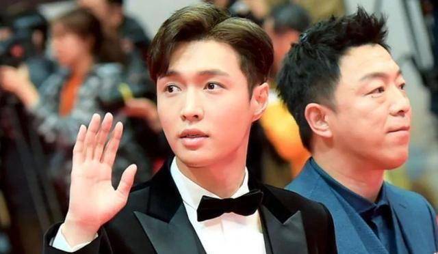 原创被孙红雷提携受到黄磊的保护张艺兴到底有啥魅力