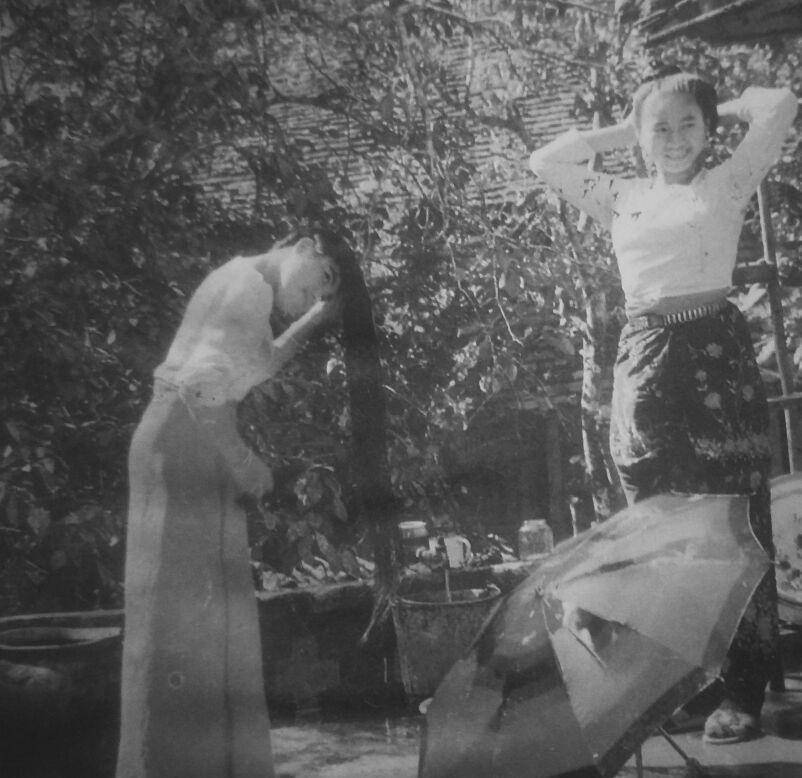 原创女孩太美被土匪抢走做了压寨夫人红颜误今生命运从此多舛