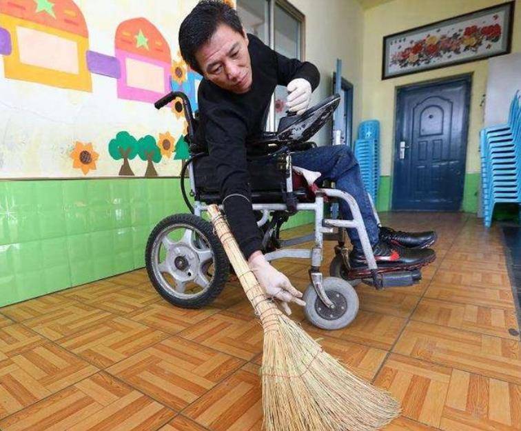 原创吉林小伙在单位捡到钥匙链随后失去双腿和左臂后来怎样