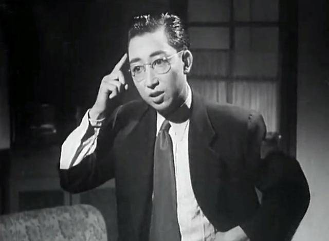 原创美貌妻子出外拍戏回家告诉丈夫我爱上了别人咱们离婚吧