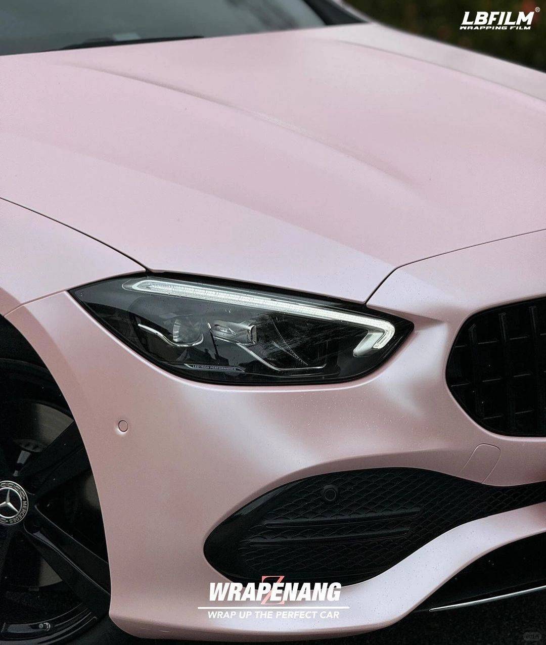 奔驰lb改色膜电光金属樱花粉简直不要太美了