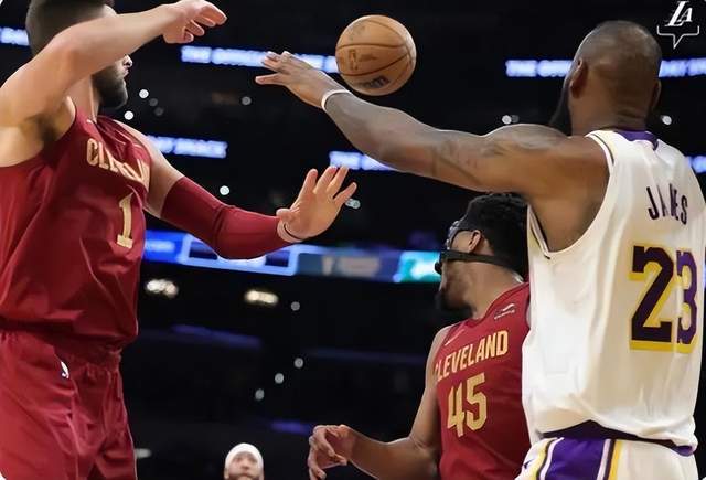 原创湖人三喜临门184前锋爆发防守成赢球秘诀附加赛避开勇士