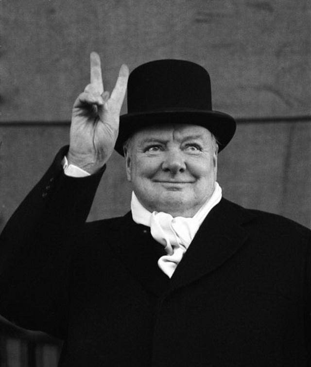 因为……_罗斯福_先生_萧伯纳