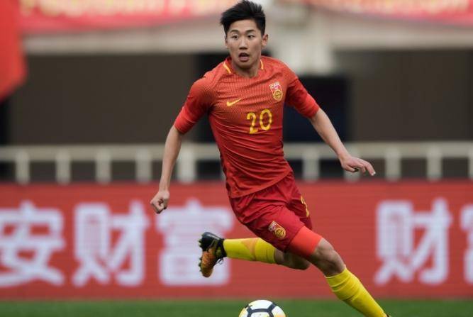 多次被主帅点名称赞,下一轮或迎赛季首秀_法比奥_比赛_张玉宁