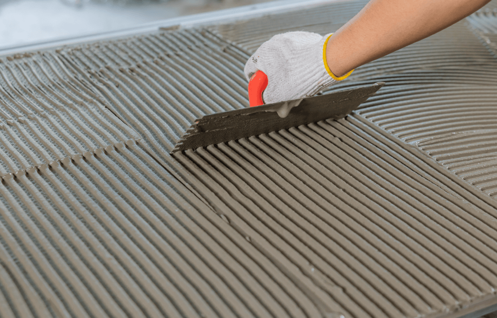 瓷砖胶薄贴还是厚贴华新师傅告诉你