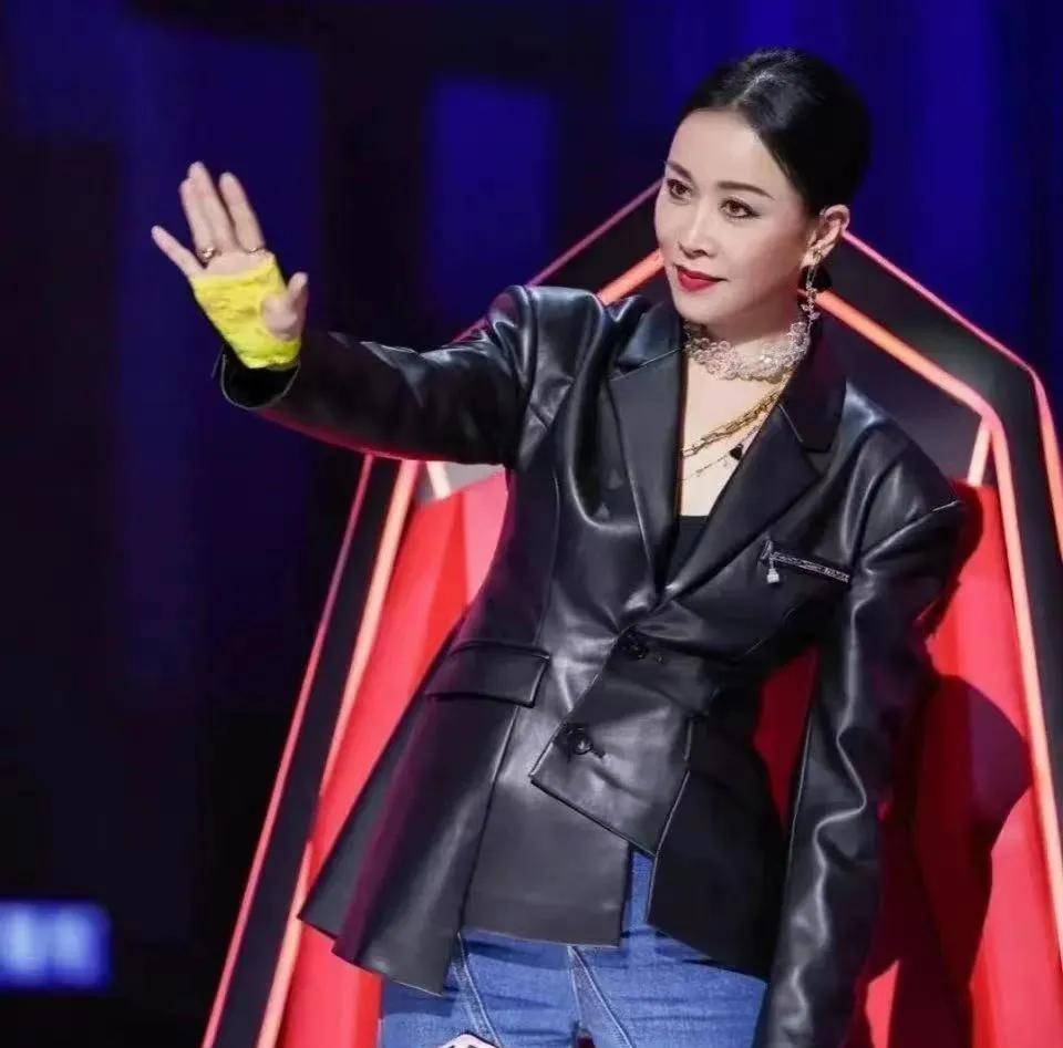 原创乐坛一姐那英挑衅刀郎淘汰周深内涵章子怡花瓶却凭耿直圈粉