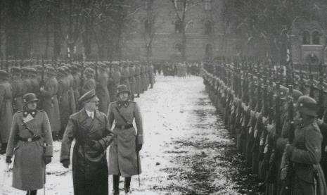 原创一个崇拜希特勒的男孩为纳粹卖命被拒又建一国企图复制纳粹