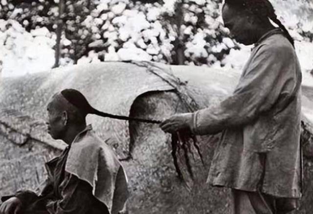 清朝辫子到底有多脏英国一女子回忆气味让人呕吐吃不下饭